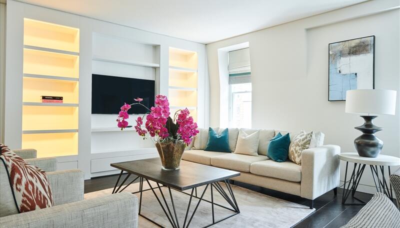 1 bed property in 65 Duke Street, London